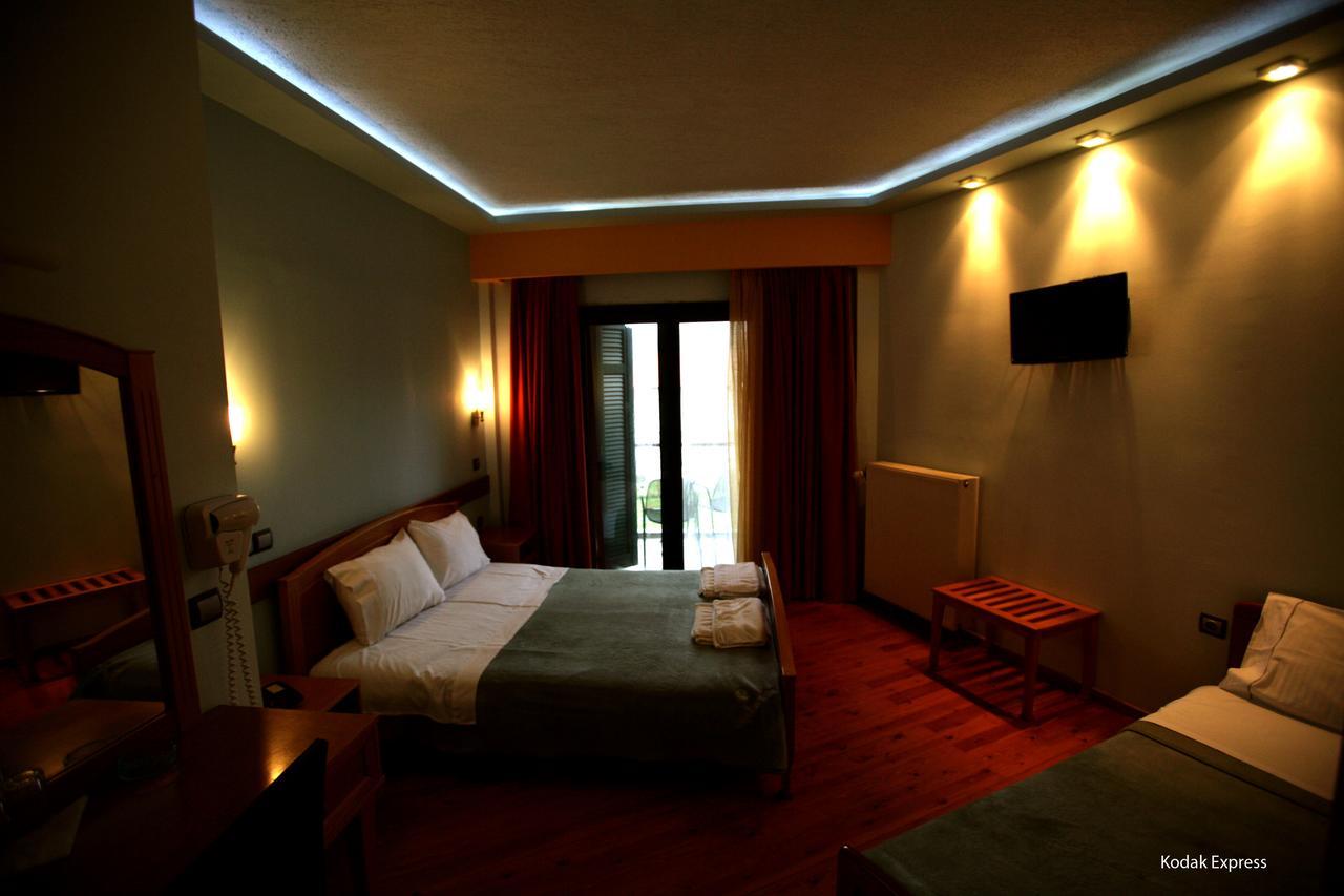 Elikonio Otel Agia Anna  Dış mekan fotoğraf
