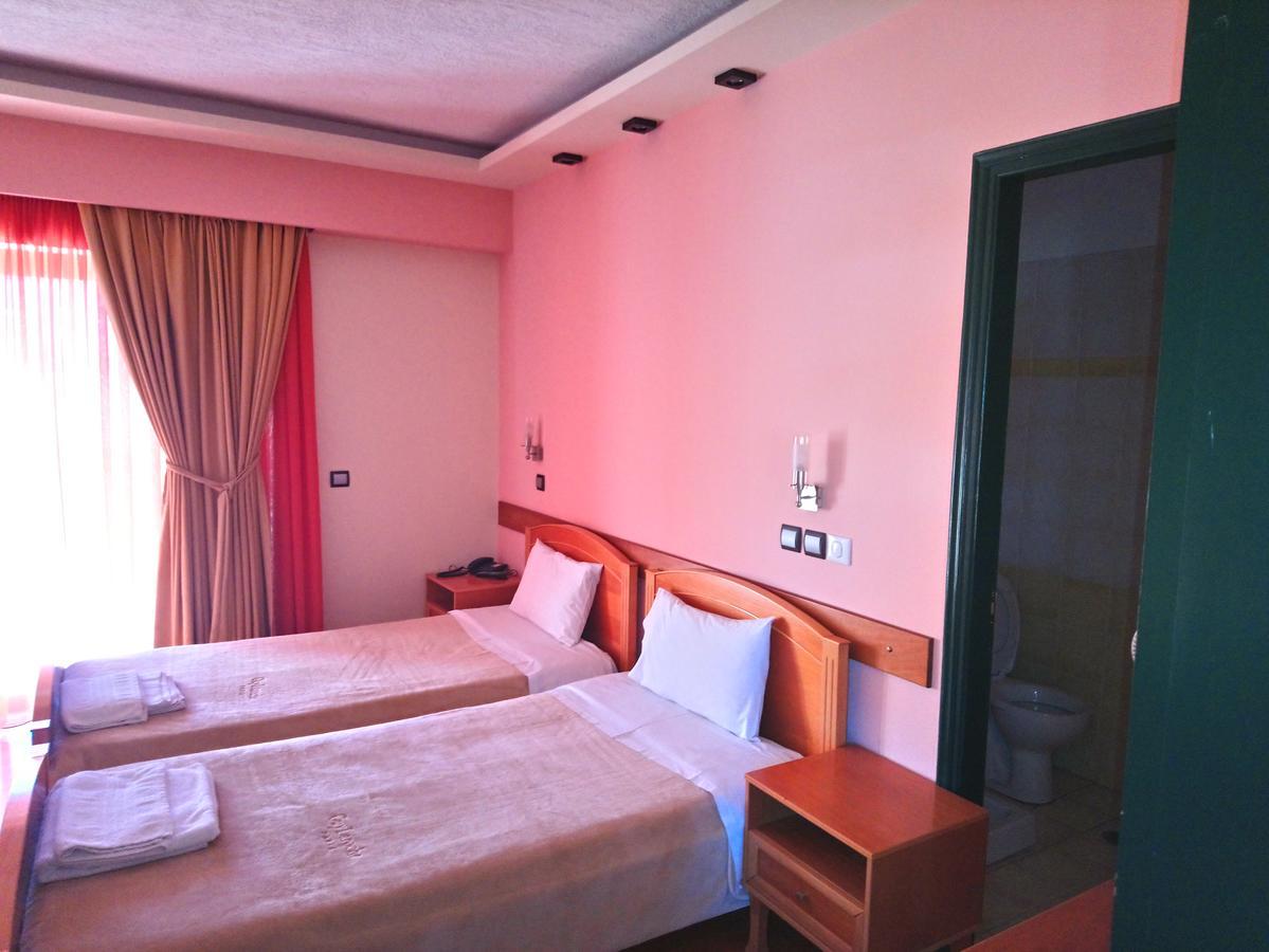 Elikonio Otel Agia Anna  Dış mekan fotoğraf