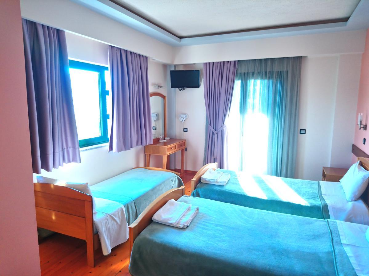 Elikonio Otel Agia Anna  Dış mekan fotoğraf