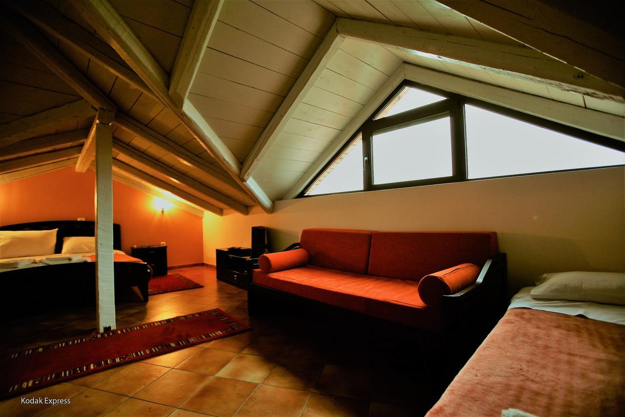 Elikonio Otel Agia Anna  Dış mekan fotoğraf